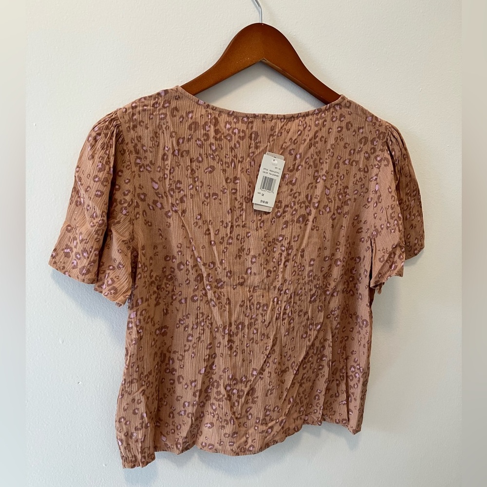 Yarn & Sea Leopard Drawstring Top - Picture 4 of 6